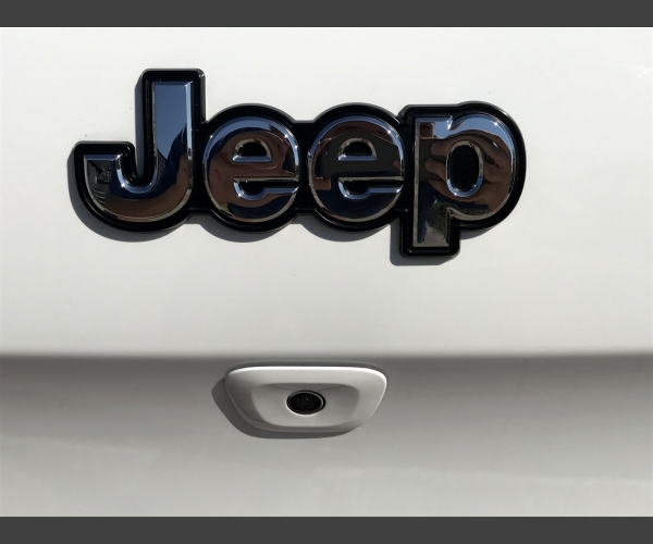 Jeep Cherokee 3.2 benzyna 2015r FV 23%